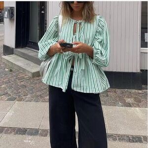 TIE FRONT PLAID BLOUSE PUFF SLEEVE PEPLUM NWOT